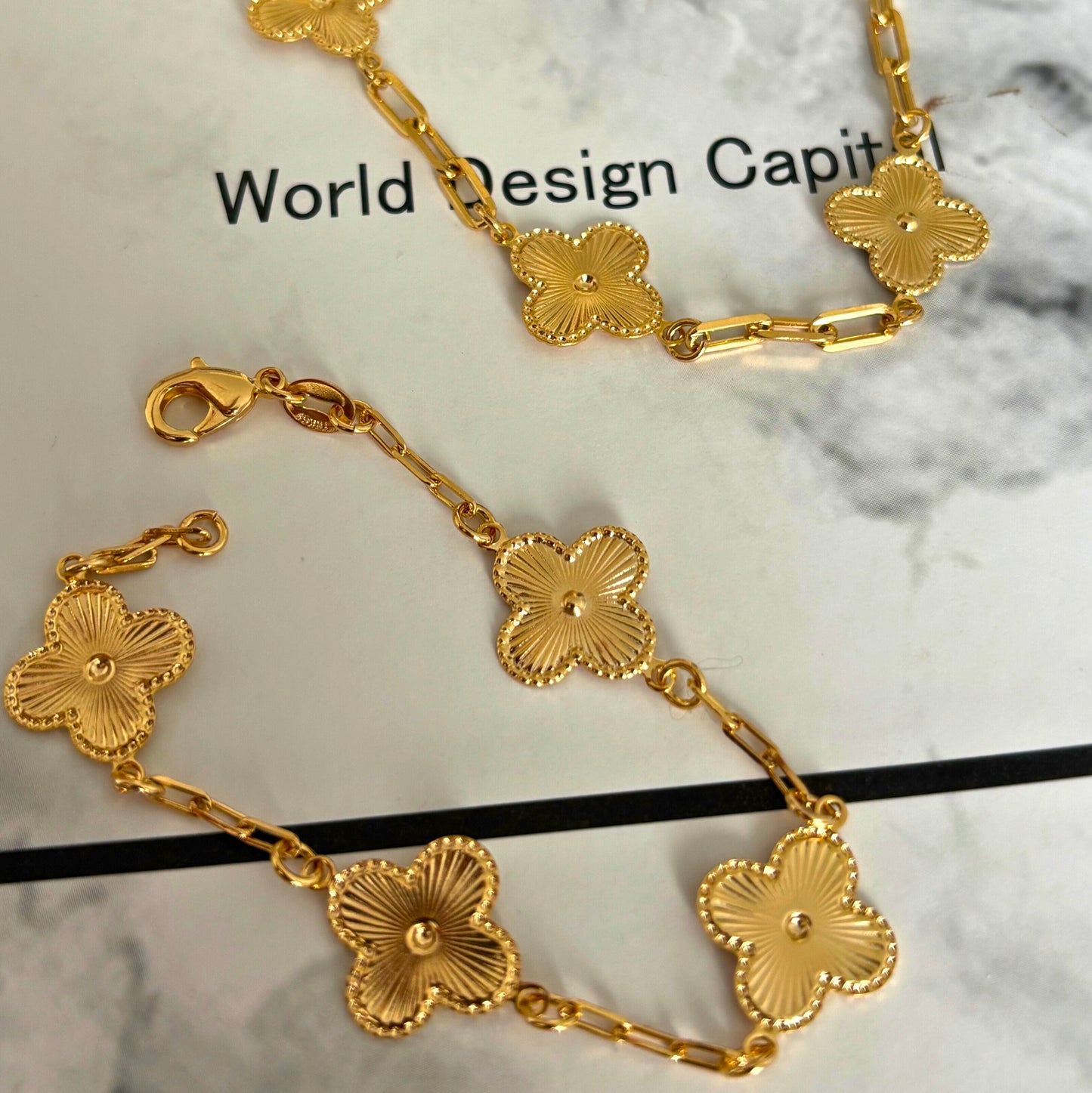 Ava Paper Clip Clover Link Bracelet-18k Gold Filled